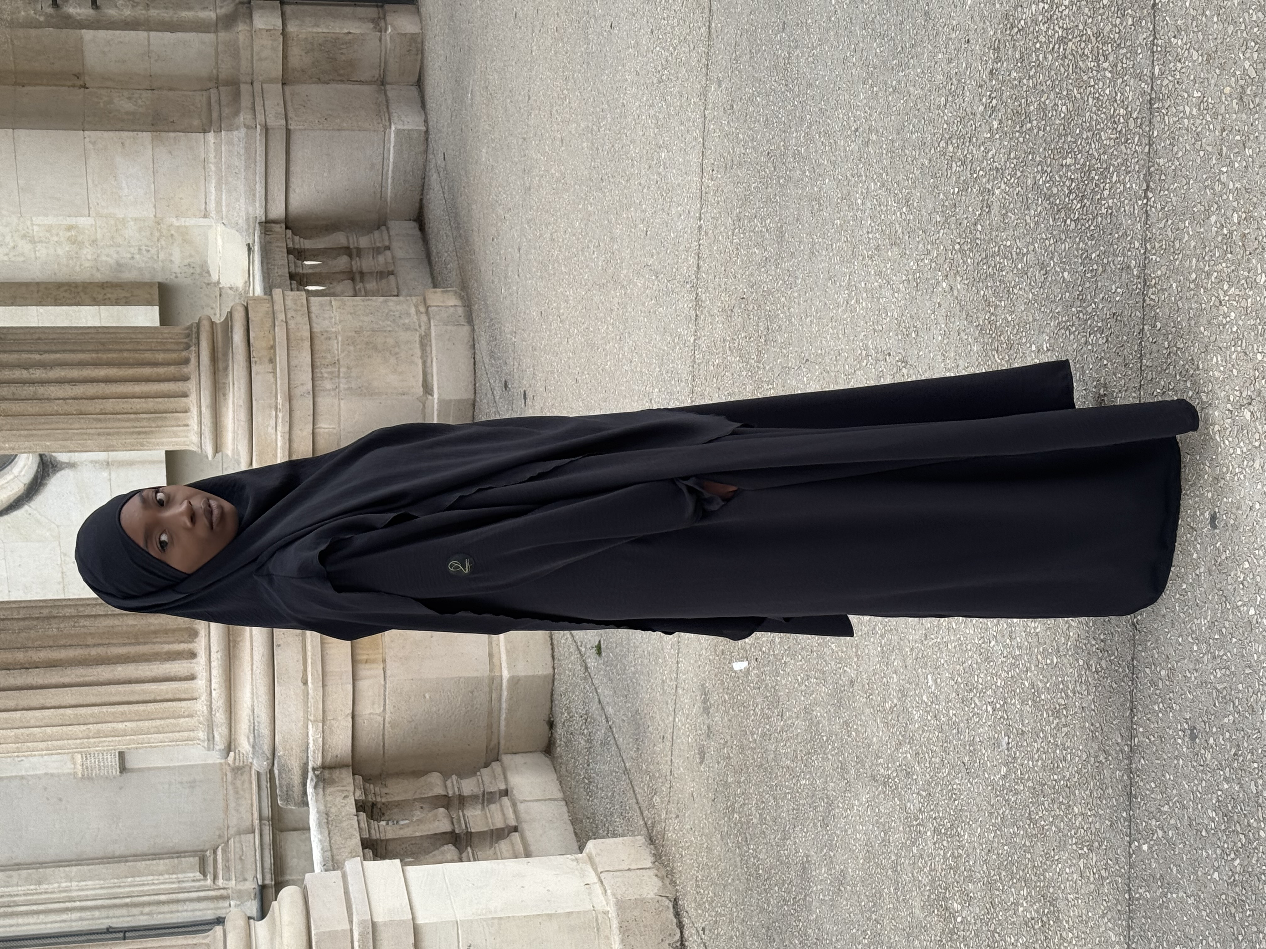 Abaya Nour
