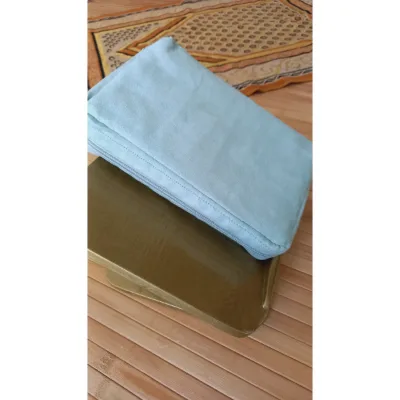 Protège coran vert clair et satin doré