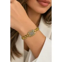 Bracelet Doré Élégance Carrée à Strass – Acier Inoxydable 2