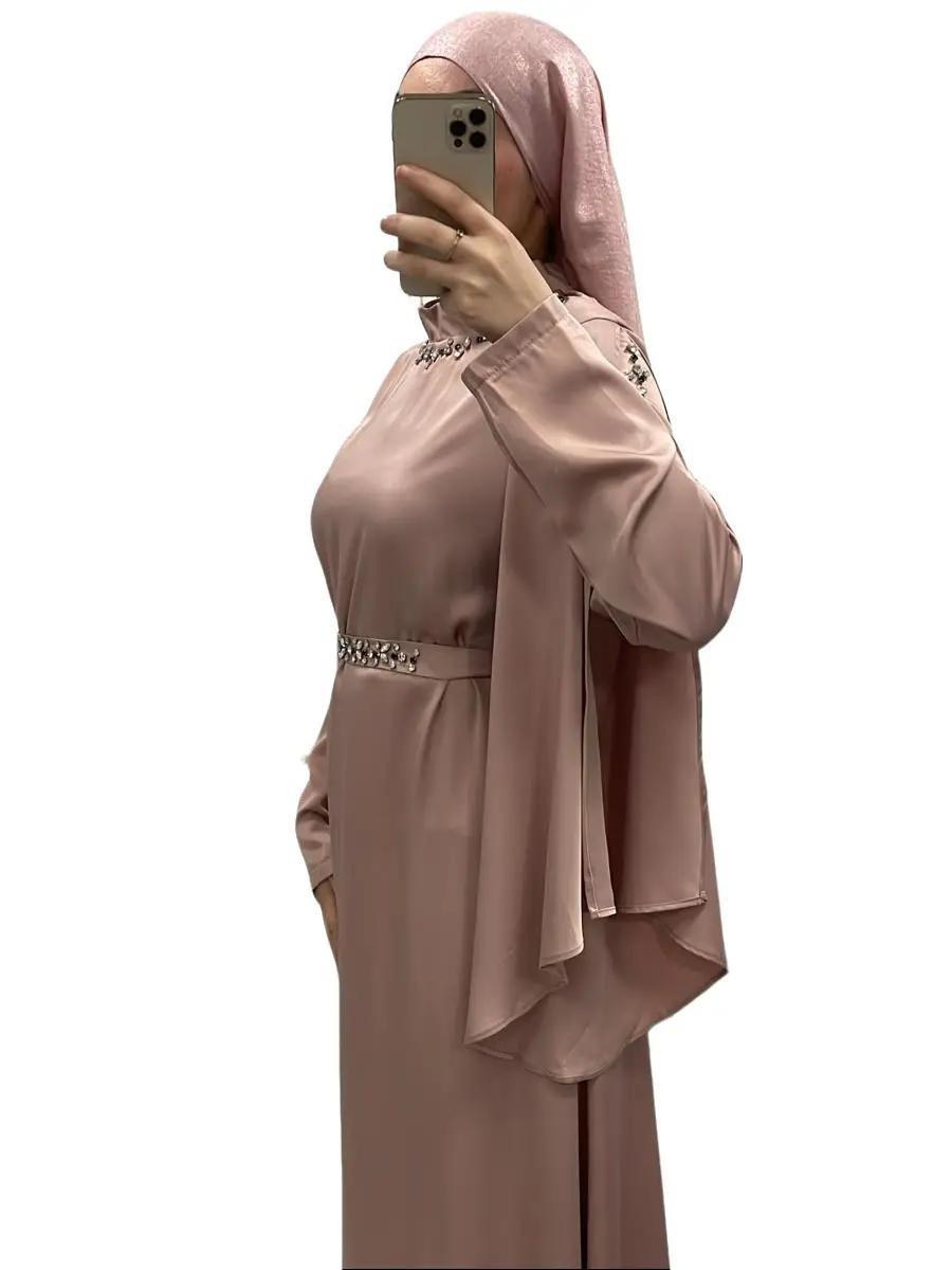 Elégante robe satiné a strass rose - Qalamdress Boutique 4
