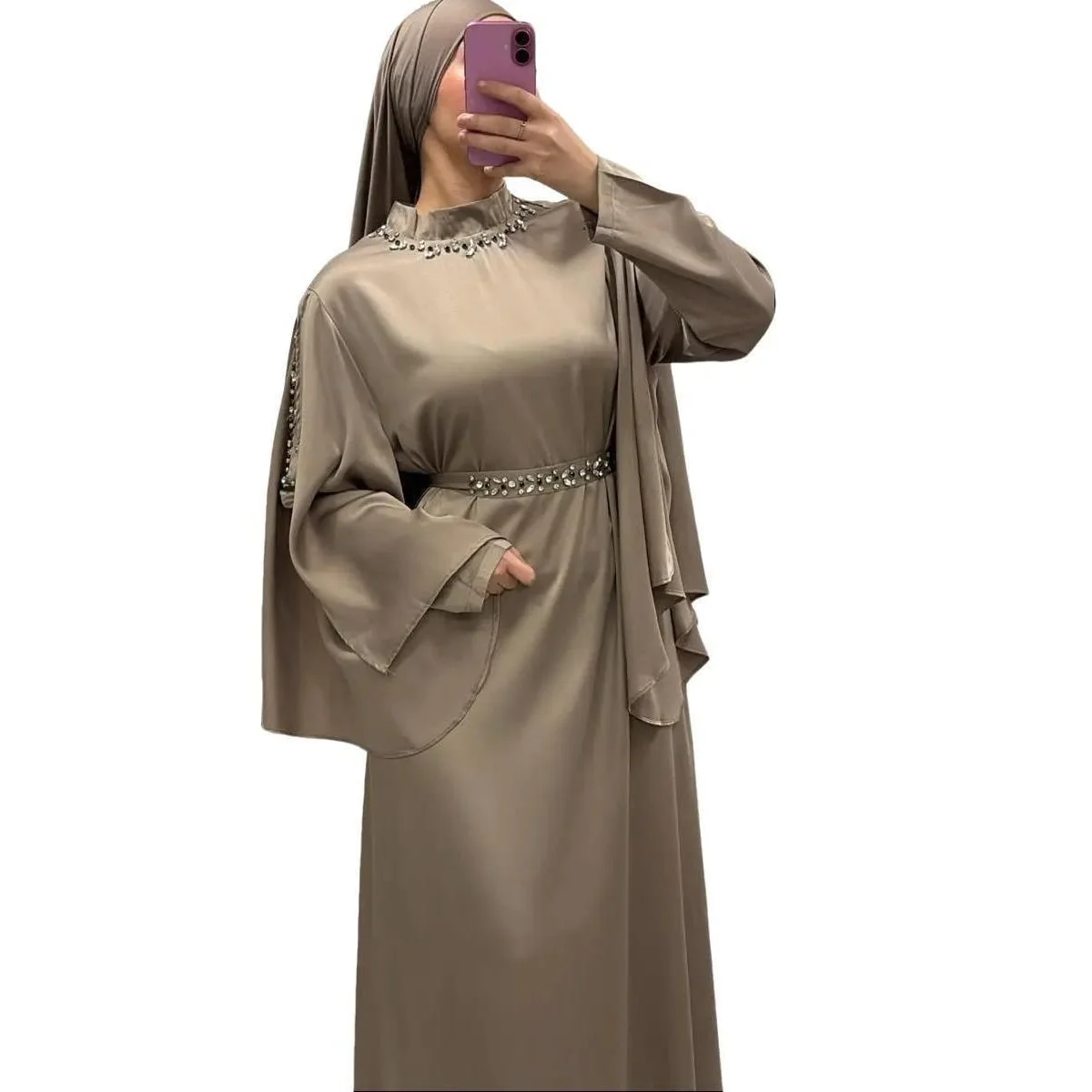 Elégante robe satiné a strass Taupe - QALAMDRESS Boutique