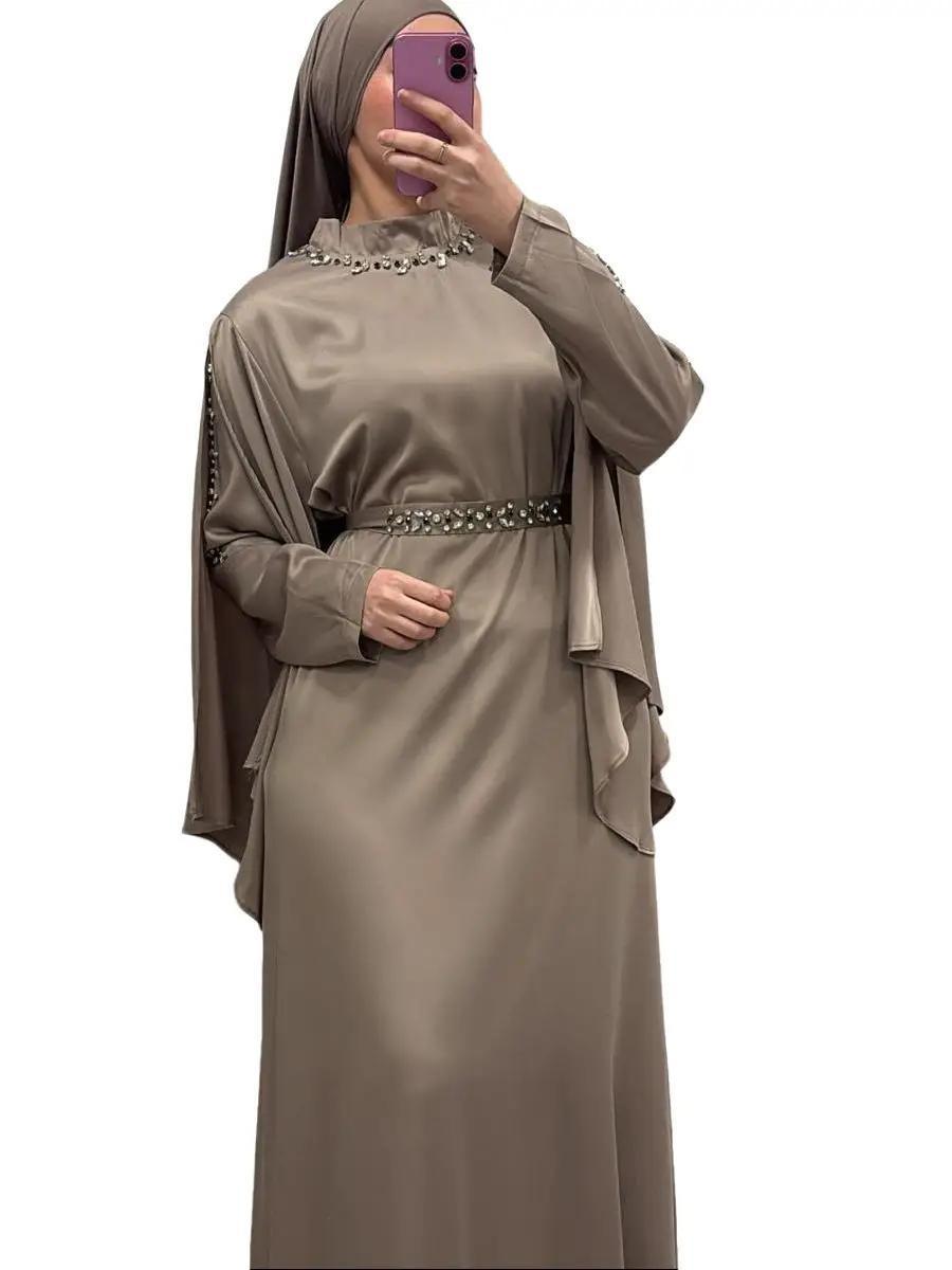 Elégante robe satiné a strass Taupe - QALAMDRESS Boutique 3