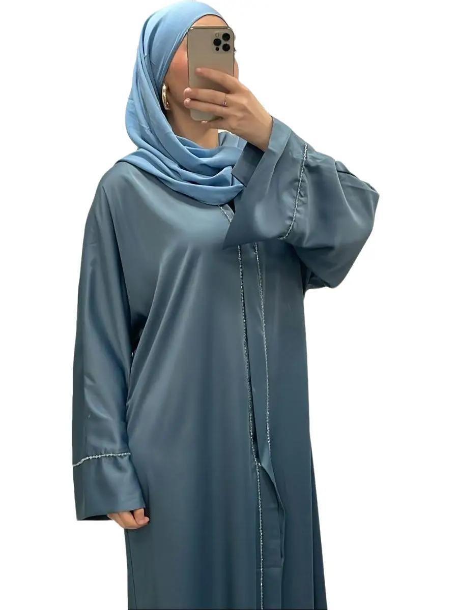 Abaya satiné avec perles bleu - Boutique Qalamdress