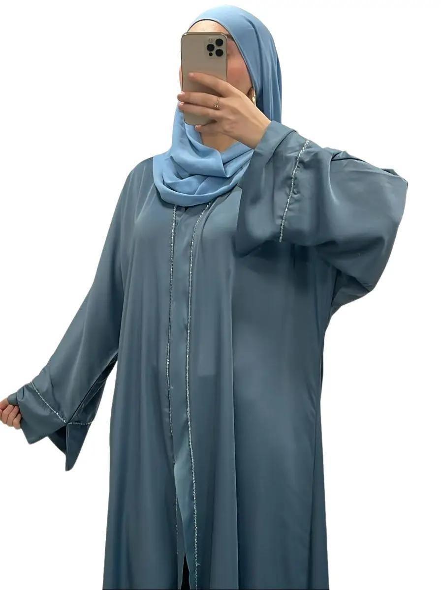 Abaya satiné avec perles bleu - Boutique Qalamdress 3