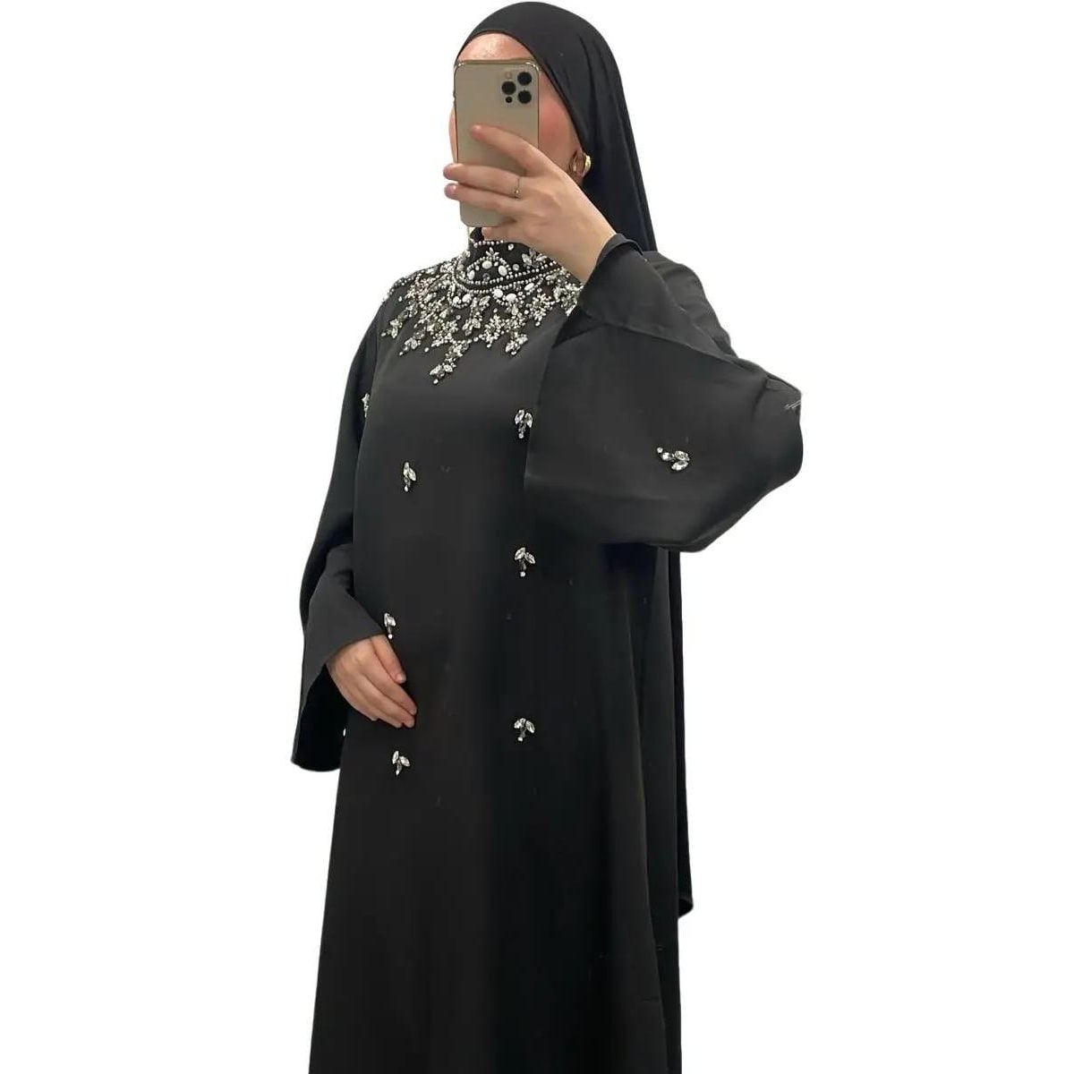 Robe Longue Élégante Noir avec Broderies Perlées et Manches Longues Amples pour Occasions Formelles