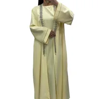 Ensemble Luxueux Jaune 3 Pièces - Sous-Robe Sans Manches, Kimono avec Strass et Ceinture - Idéal pour Mariages et Fêtes 3