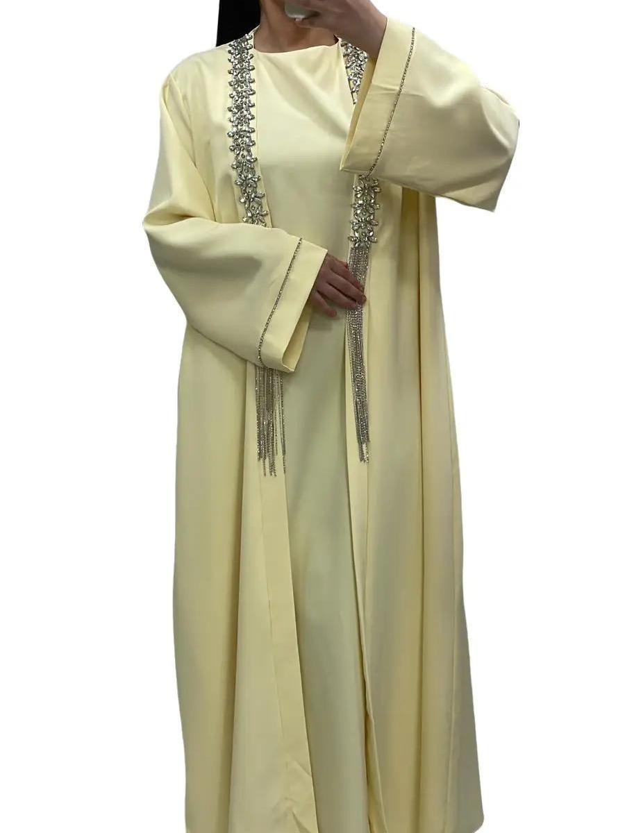 Ensemble Luxueux Jaune 3 Pièces - Sous-Robe Sans Manches, Kimono avec Strass et Ceinture - Idéal pour Mariages et Fêtes 3