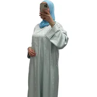 Robe longue à motifs délicats Bleu ciel – Style intemporel
