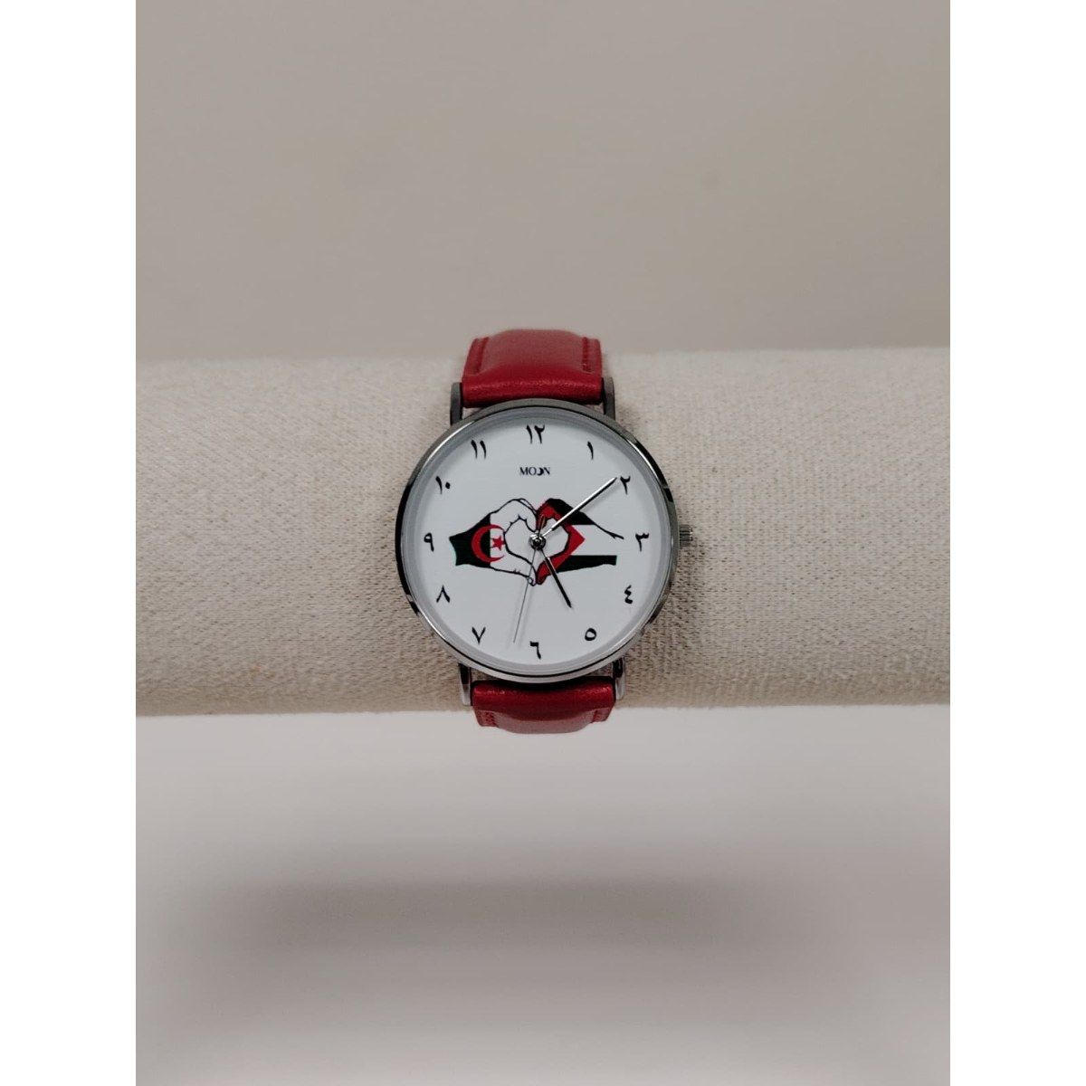 Montre "Algérie ❤️ Gaza" – Cadran Chiffres Arabes | Bracelet Simili Cuir Rouge