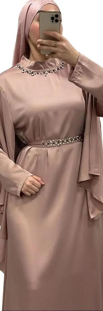 Elégante robe satiné a strass rose - Qalamdress Boutique