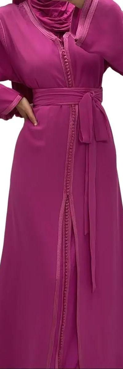Takchita/ Caftan 2pieces rose indien simple avec ceinture en tissu