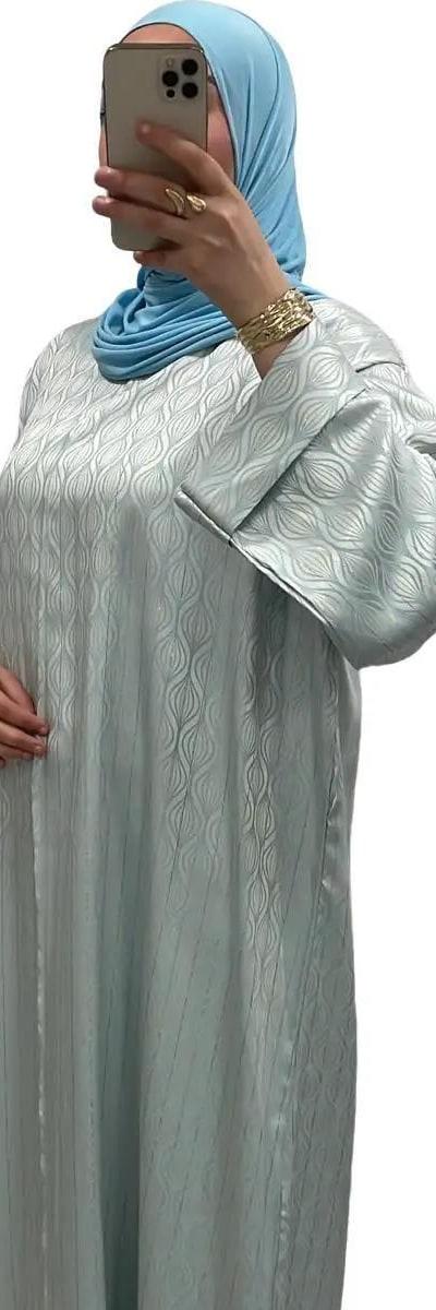 Robe longue à motifs délicats Bleu ciel – Style intemporel